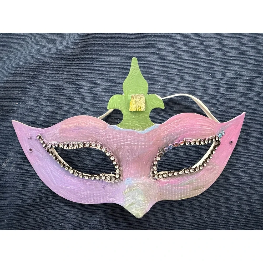 Unbranded butterfly wings